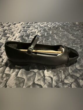 Tahari Black Mary Jane Flat with Buckle Strap